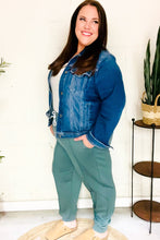 Load image into Gallery viewer, Knit Front Seam Sweatpants in Ash Jade
