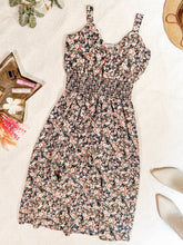 Load image into Gallery viewer, Cassidy Midi Dress - Micro Vintage Floral
