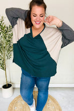 Load image into Gallery viewer, Stand Out Hunter Green V Neck Raglan Color Block Outseam Top
