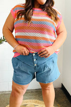 Load image into Gallery viewer, Faded Blue High Rise Pleated Button Down Denim Shorts
