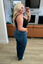 Load image into Gallery viewer, JUDY BLUE Pippa High Rise Button Fly Dad Jeans
