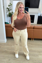 Load image into Gallery viewer, JUDY BLUE Selena High Rise Distressed 90's Straight Jeans in Bone
