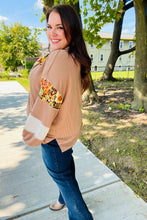 Load image into Gallery viewer, Charming Caramel Floral Print Colorblock Notch Neck Top
