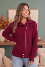 Load image into Gallery viewer, On Set Zip-Up Ribbed Sweater Jacket in Cranberry
