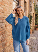 Load image into Gallery viewer, Tidal Texture Long Sleeve Top
