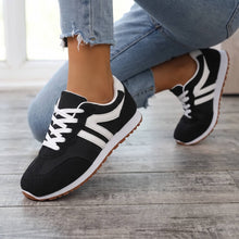 Load image into Gallery viewer, Trailblazer Retro Sneakers (2 color options)
