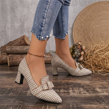 Load image into Gallery viewer, Downtown Darling Block Heel Pumps (2 color options)
