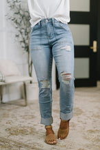 Load image into Gallery viewer, JUDY BLUE Aiden High Rise Patch Pocket Distressed Boyfriend Jeans
