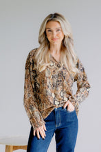 Load image into Gallery viewer, Honey Haze Blouse
