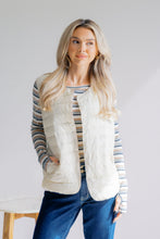 Load image into Gallery viewer, Ivory Glow Vest
