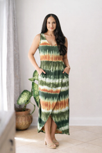 Load image into Gallery viewer, Jamaica Vibing Maxi Dress
