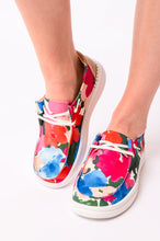 Load image into Gallery viewer, Corkys Kayak 2 Shoes in Floral
