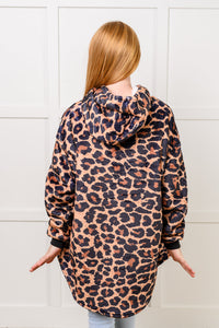 Kids Oversized Hoodie Blanket in Leopard