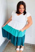 Load image into Gallery viewer, Sending My Love Color Block Midi Dress in Seafoam &amp; Emerald
