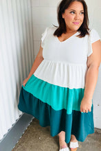 Load image into Gallery viewer, Sending My Love Color Block Midi Dress in Seafoam &amp; Emerald
