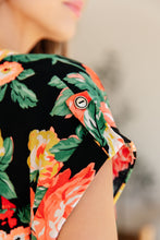 Load image into Gallery viewer, Lizzy Cap Sleeve Top in Black Garden Floral
