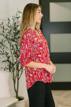 Load image into Gallery viewer, Lizzy Smock Top in Red and Pink Floral
