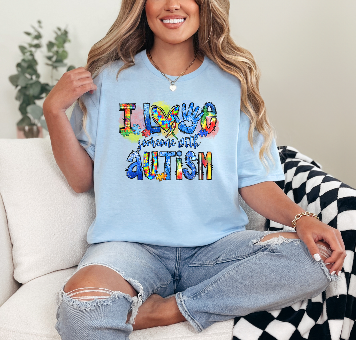 I Love Someone With Autism Graphic T-Shirt