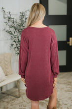 Load image into Gallery viewer, Love to Love You Textured Knit Dress in Burgundy
