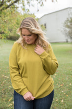 Load image into Gallery viewer, Make it Right Pullover in Olive Mustard
