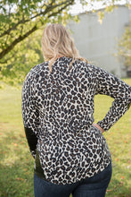 Load image into Gallery viewer, Southern Nights Top in Leopard
