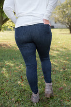 Load image into Gallery viewer, A Rainy Night Judy Blue Tummy Control Jeans
