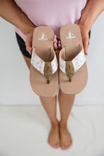 Load image into Gallery viewer, Summer Break Sandals in White Ditzy Flower by Corkys
