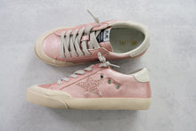 Load image into Gallery viewer, Sadie Sneakers in Pink
