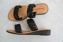 Load image into Gallery viewer, Rush Sandals in Black
