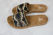 Load image into Gallery viewer, Pinwheel Sandals in Black by Corkys
