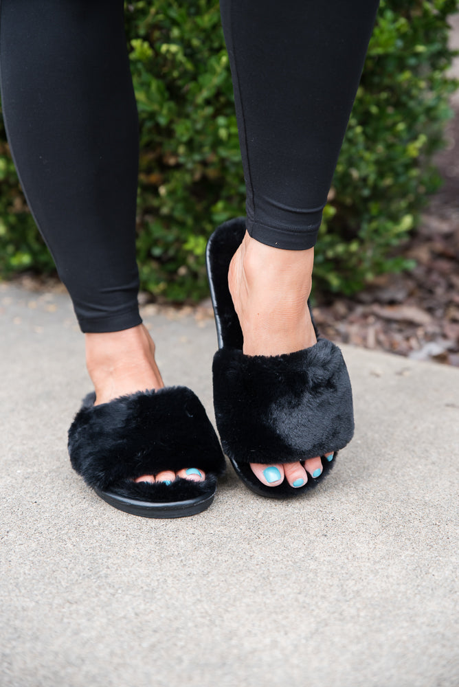 Fuzzy Slipper Sandals (multiple color options)