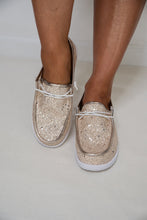 Load image into Gallery viewer, My Beige Glitter Kayaks by Corkys
