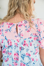Load image into Gallery viewer, Sweet Florals Top
