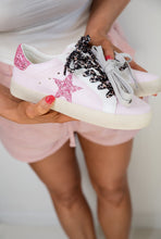 Load image into Gallery viewer, Skylar Sneakers in Pink
