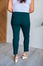 Load image into Gallery viewer, Magic Ankle Crop Skinny Pants in Hunter Green
