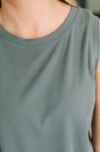 Load image into Gallery viewer, Making Moves Relaxed Tank
