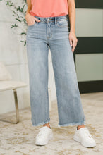 Load image into Gallery viewer, JUDY BLUE Mary Mid Rise Ankle Wide Leg Jeans

