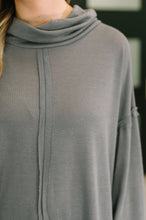 Load image into Gallery viewer, Metro Flow Center Seam Turtleneck
