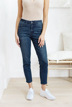 Load image into Gallery viewer, JUDY BLUE Mid-Rise Relaxed Fit Mineral Wash Jeans
