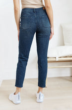 Load image into Gallery viewer, JUDY BLUE Mid-Rise Relaxed Fit Mineral Wash Jeans
