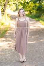 Load image into Gallery viewer, Reagan Ribbed Midi Dress - Mocha
