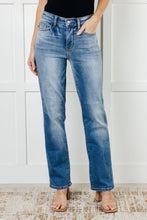 Load image into Gallery viewer, JUDY BLUE Nivea Vintage Wash Thermal Straight Jeans
