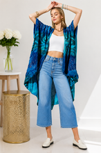 Load image into Gallery viewer, Ocean Dream Kimono
