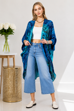 Load image into Gallery viewer, Ocean Dream Kimono
