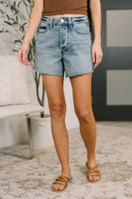 Load image into Gallery viewer, JUDY BLUE Paige High Waist Rigid Magic Cutoff Short Raw Side Seams
