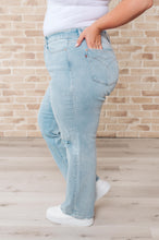 Load image into Gallery viewer, JUDY BLUE Parker High Rise 90's Straight Jeans
