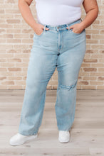 Load image into Gallery viewer, Parker High Rise 90&#39;s Straight Jeans by Judy Blue
