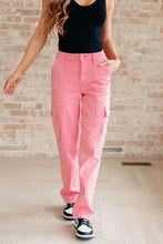 Load image into Gallery viewer, JUDY BLUE  Peggy High Rise Cargo Straight Jeans in Pink
