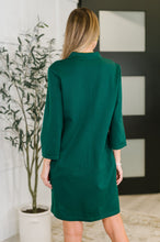 Load image into Gallery viewer, Portfolio Quarter Sleeve Dress in Hunter Green

