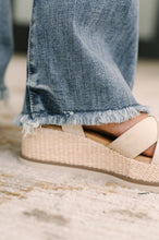 Load image into Gallery viewer, Robin High Waist Bootcut with Fray Hem
